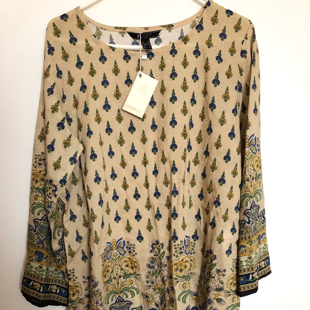 Women’s blouse